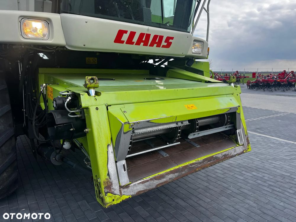 Claas MEGA 360 - 11