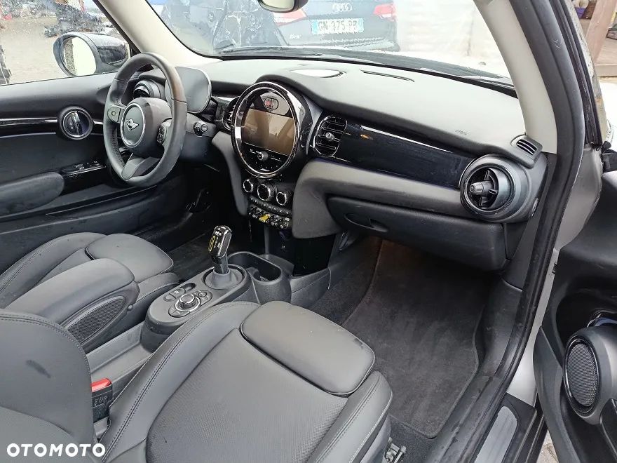 MINI Cooper - 6