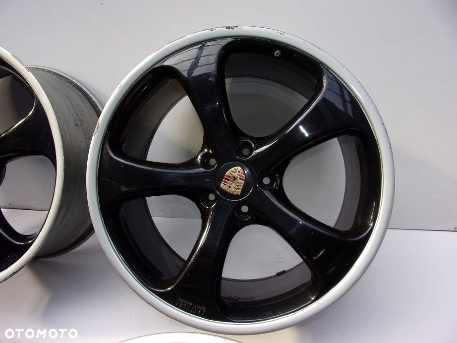 Felgi Techart 10Jx22 Cayenne 7P5 2010^ - 9