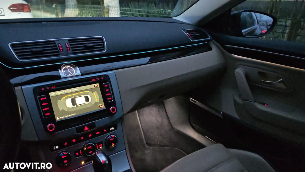 Volkswagen Passat CC 3.6 V6 4Motion DSG - 31