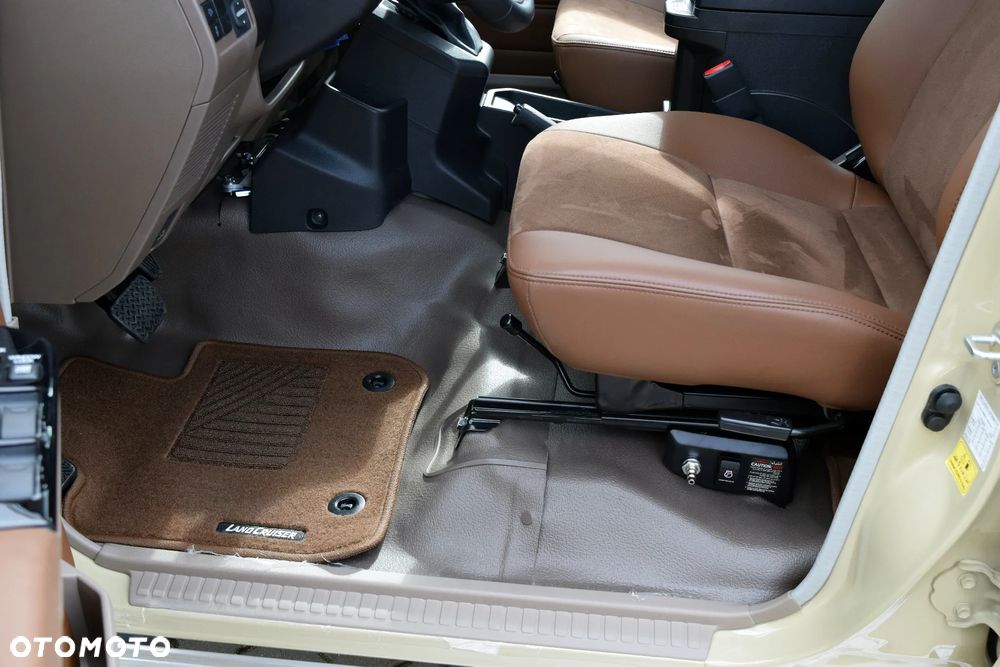 Toyota Land Cruiser 2.8 D-4D Automatik - 13