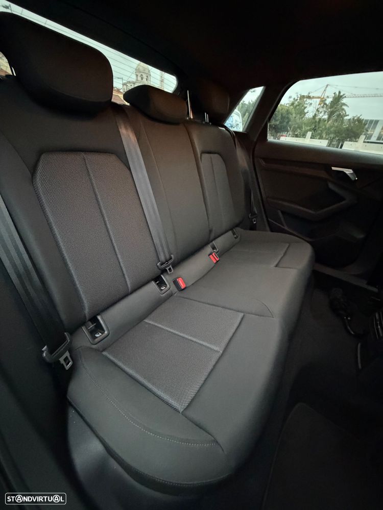 Audi A3 Sportback 35 TFSI S line S tronic - 39