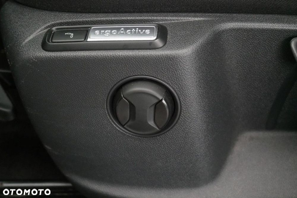 Volkswagen T-Roc 1.5 TSI Style DSG - 28