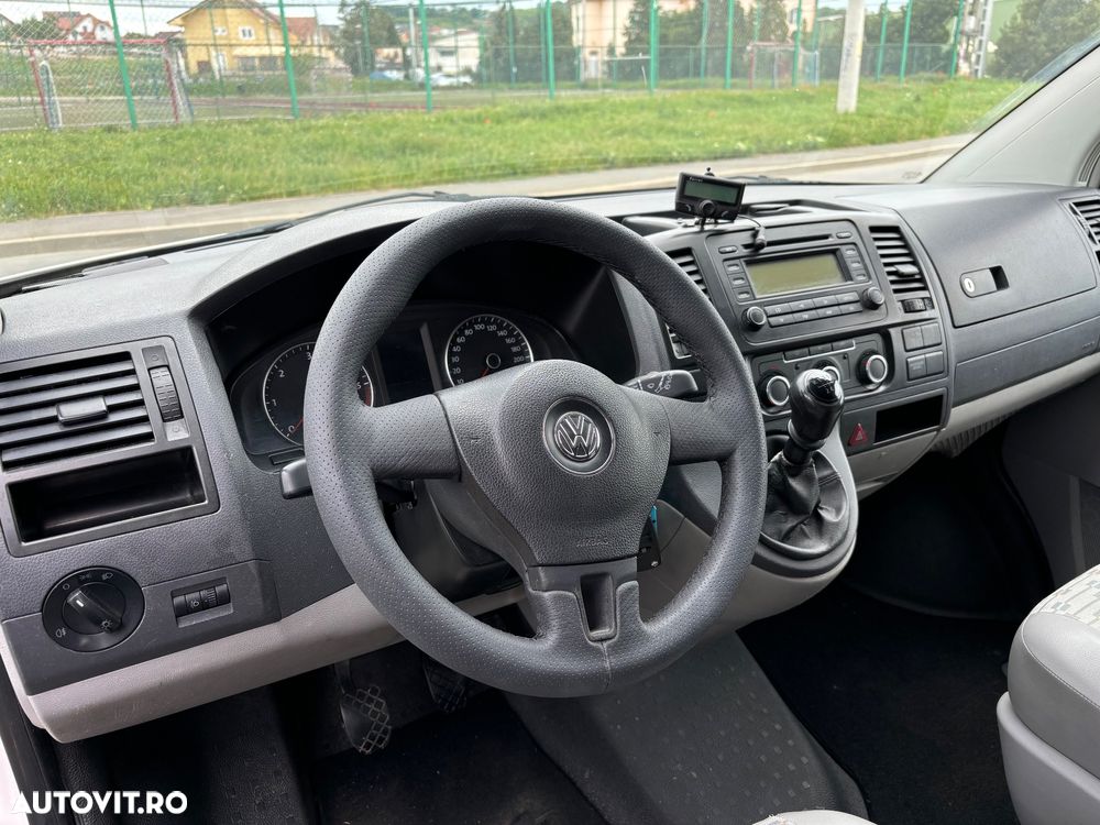 Volkswagen Transporter - 6