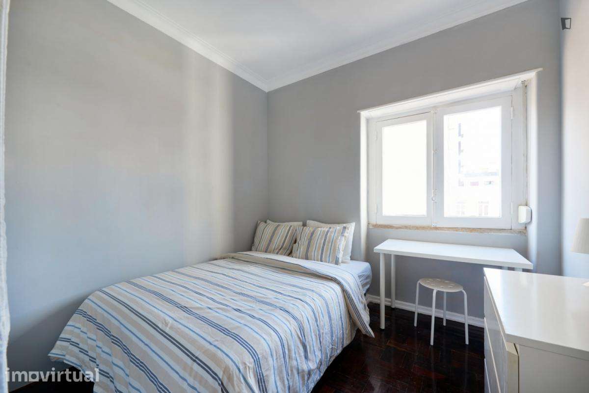 Quarto - localizado em Entrecampos Lisbon - Grande imagem: 5/12