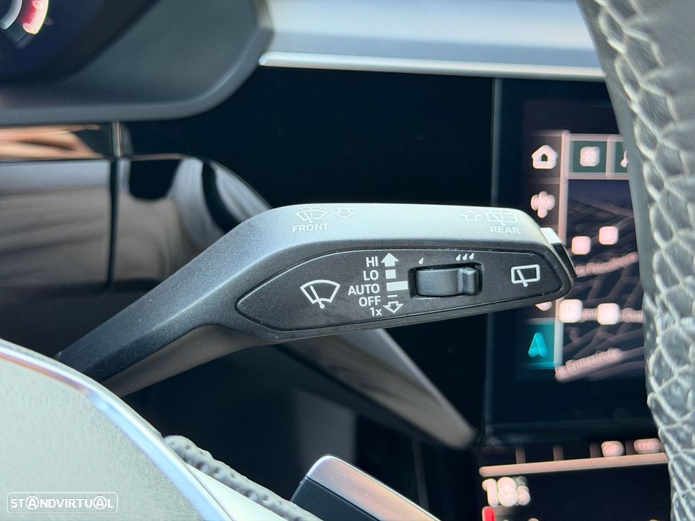 Audi Q8 e-Tron 50 quattro S line - 35