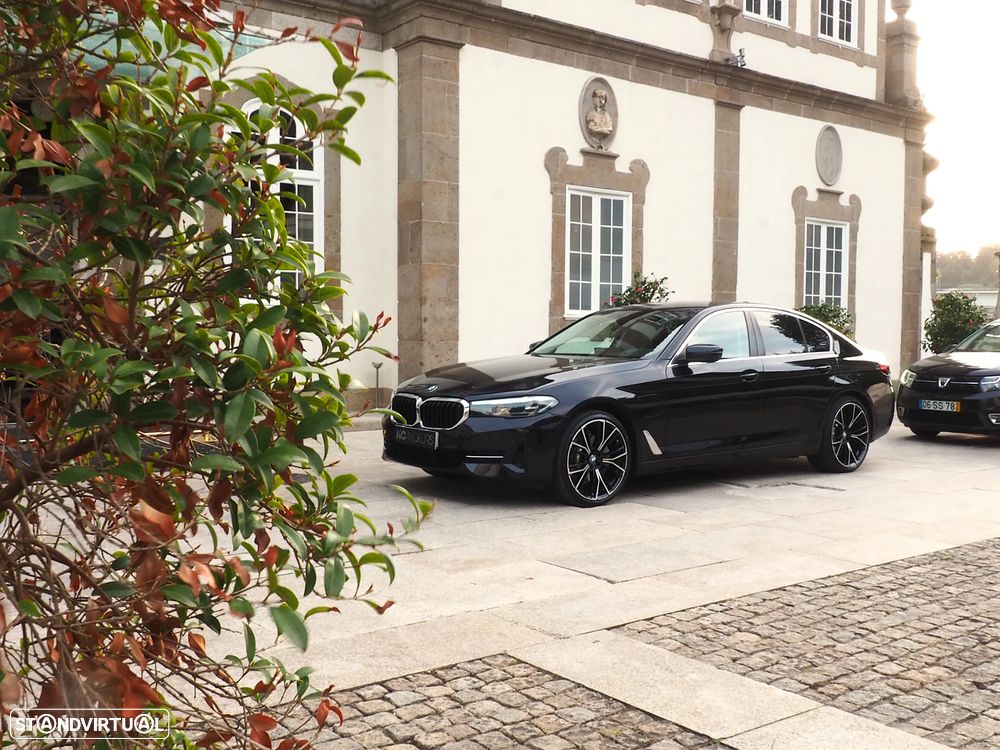 BMW 530 e Line Luxury - 11