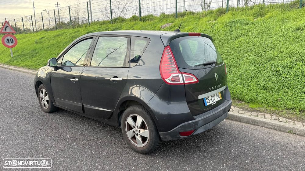 Renault Scénic dCi 110 LIMITED - 4