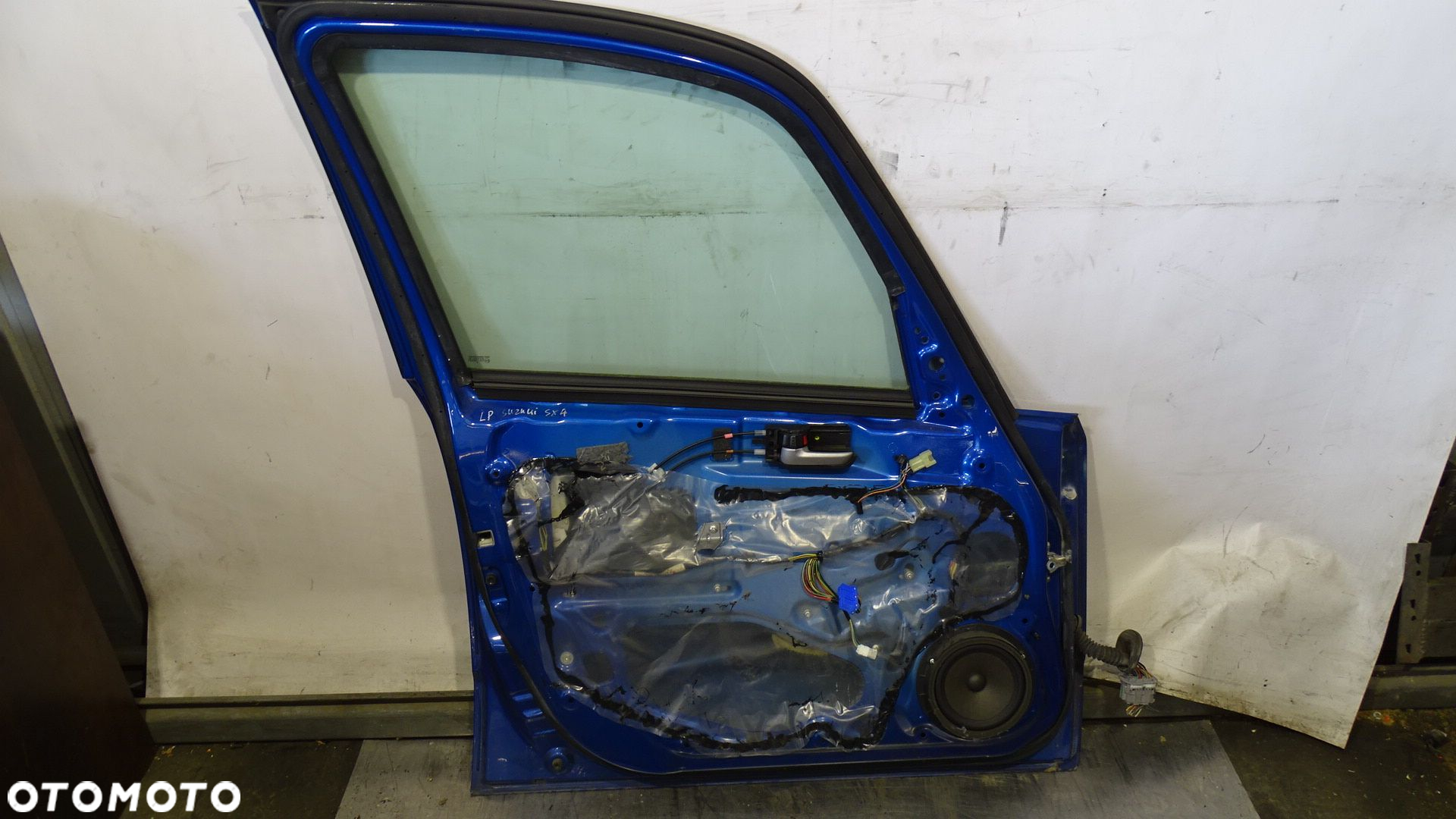 DRZWI LEWY PRZÓD SUZUKI SX4 1.9DDiS - 11