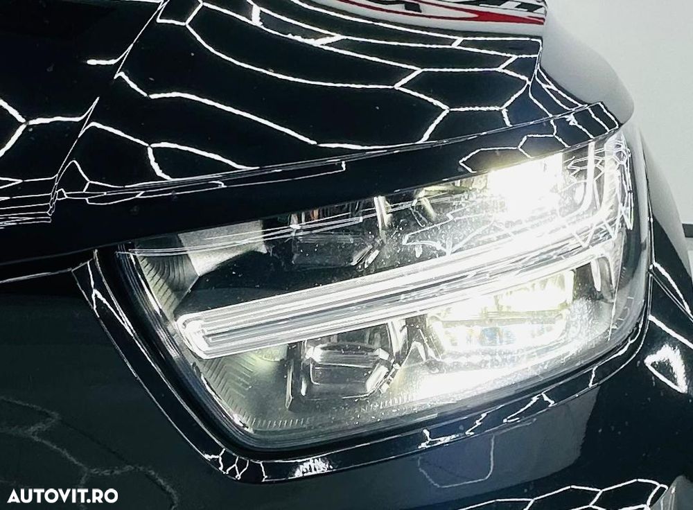 Volvo XC 40 T2 AT8 Momentum - 11