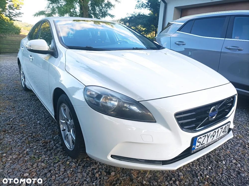 Volvo V40 D2 - 2