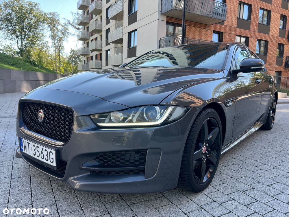 Jaguar XE