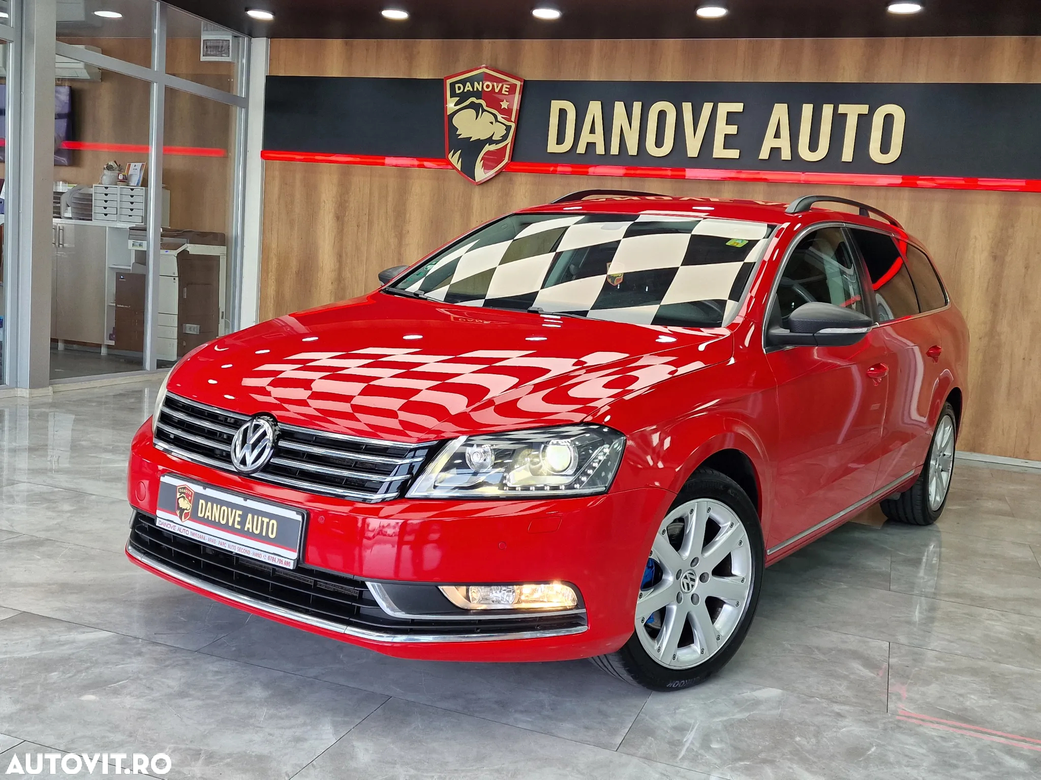 Volkswagen Passat - 9