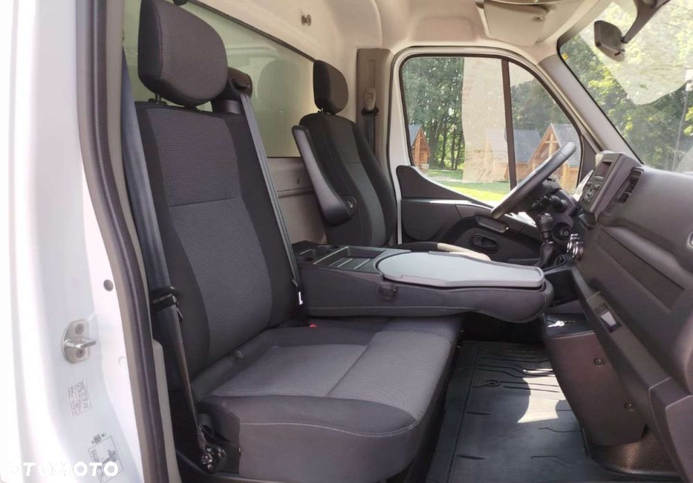 Renault Master - 11