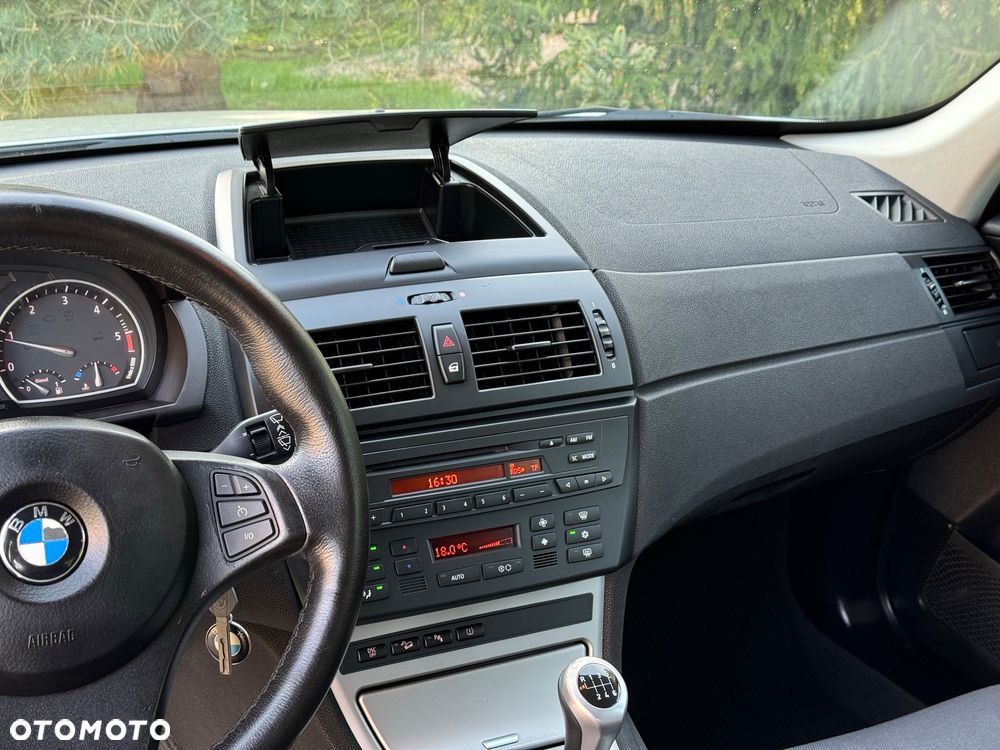 BMW X3 2.0d - 16