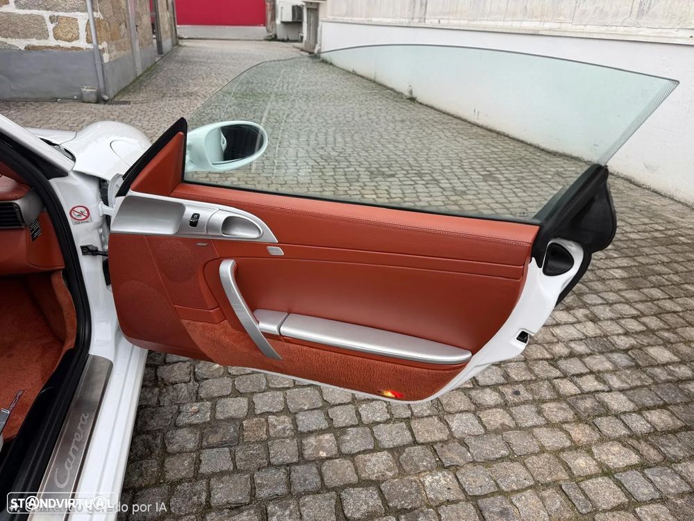 Porsche 911 (997) Carrera Tiptronic S - 13