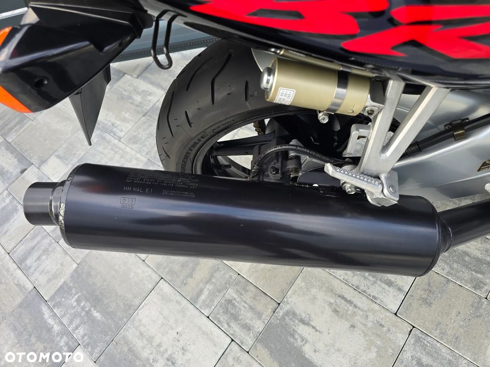 Honda CBR - 17