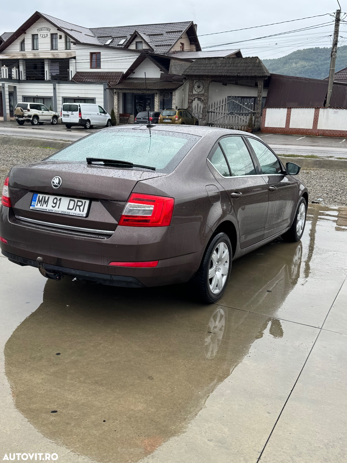 Skoda Octavia 1.6 TDI Ambiente DSG - 6