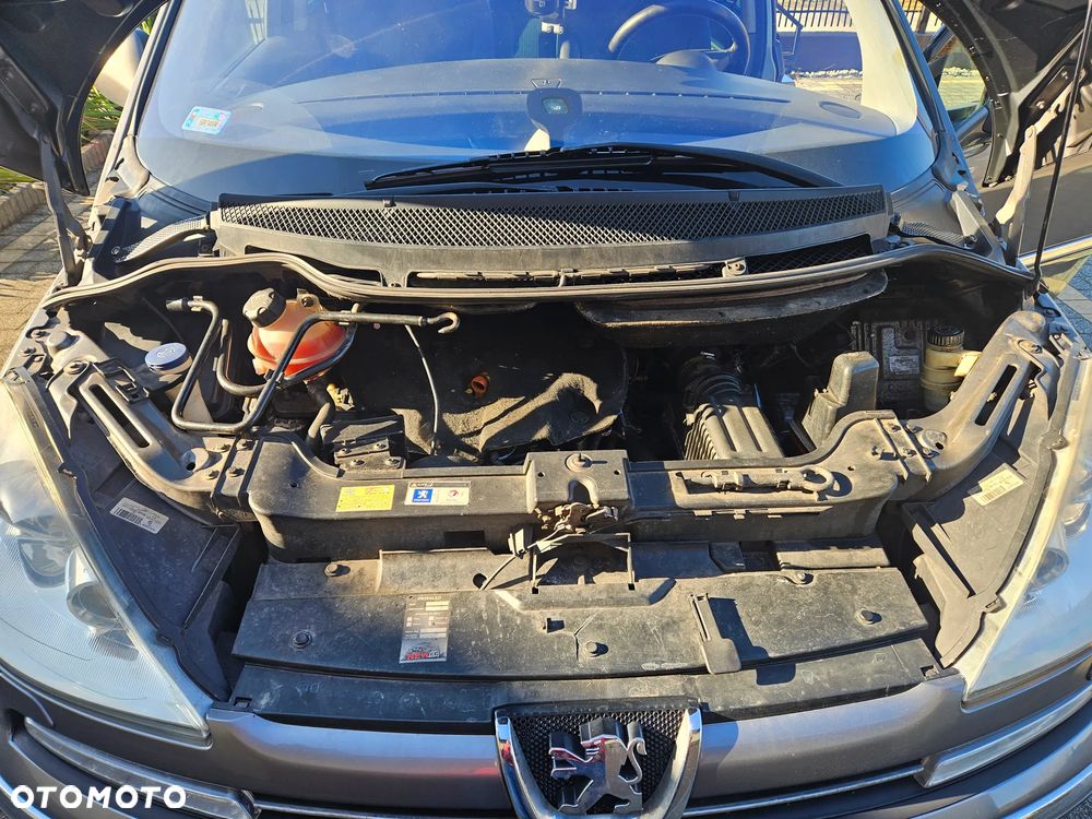 Peugeot 807 2.0 HDi Premium - 11