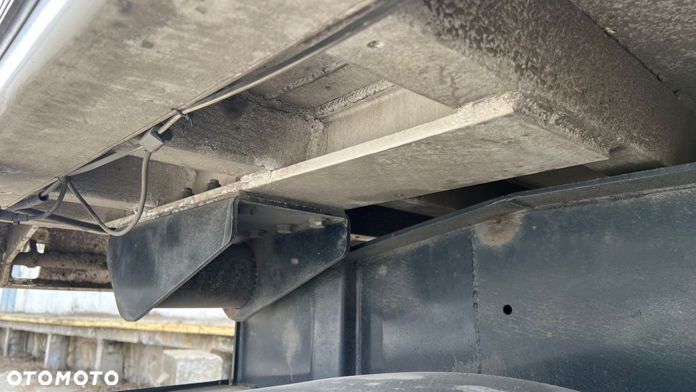 Wielton Wywrotka - 12