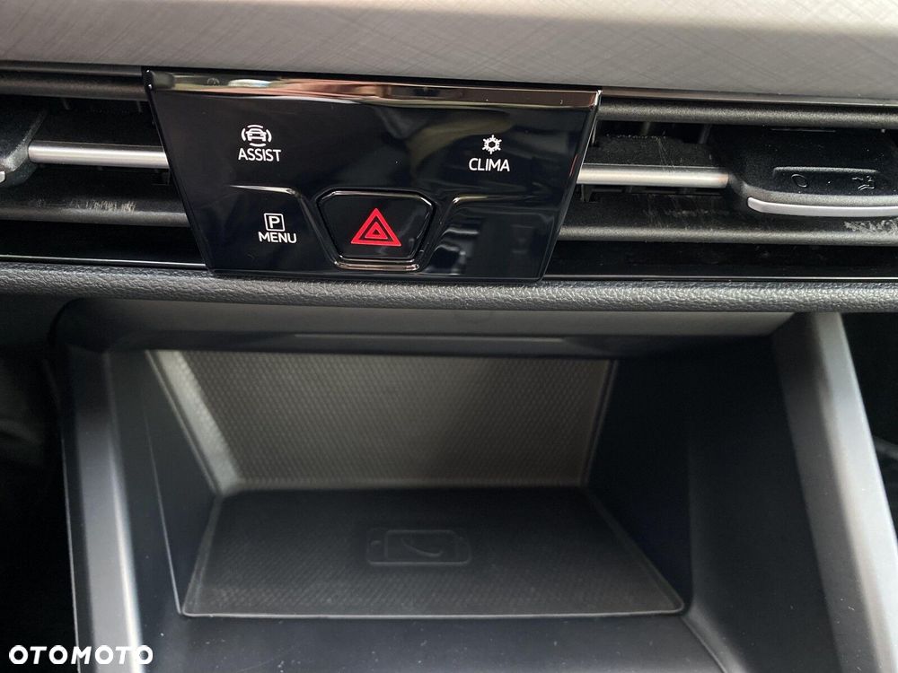 Volkswagen Golf VIII 2.0 TDI Life DSG - 19