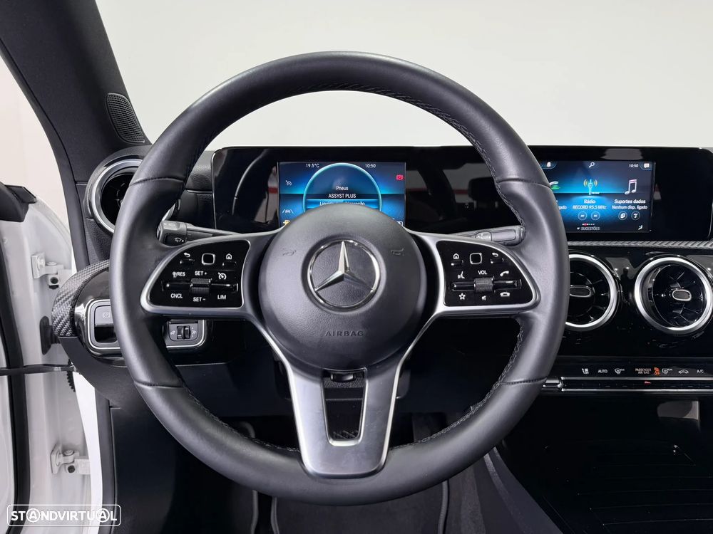 Mercedes-Benz CLA 180 d Progressive Aut. - 26
