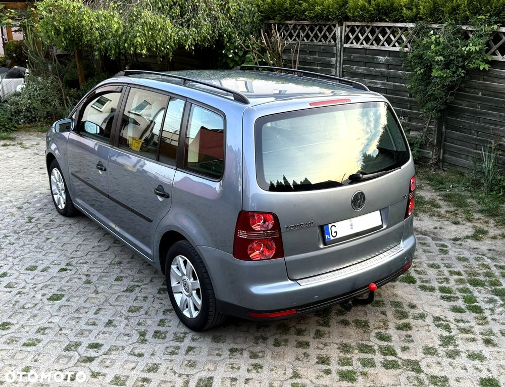 Volkswagen Touran 1.9 TDI Conceptline - 13
