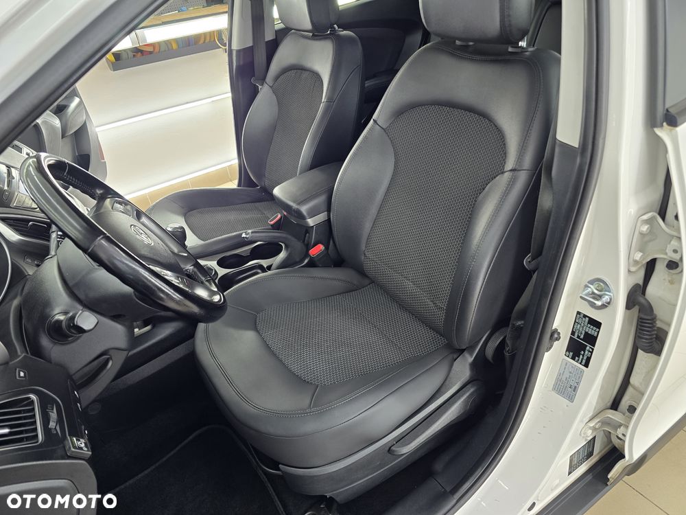 Hyundai ix35 1.6 GDI Premium 2WD - 18