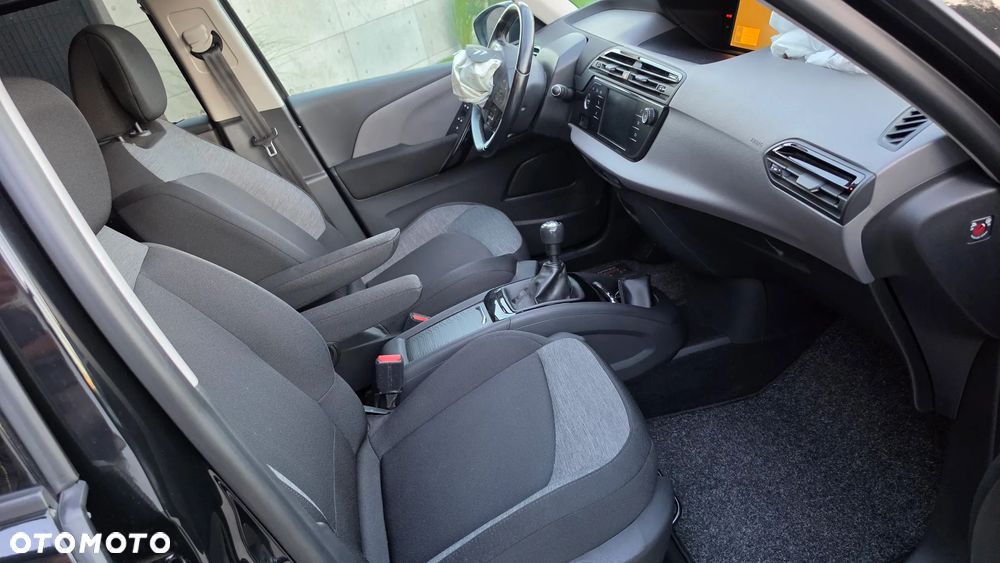 Citroën C4 SpaceTourer - 16