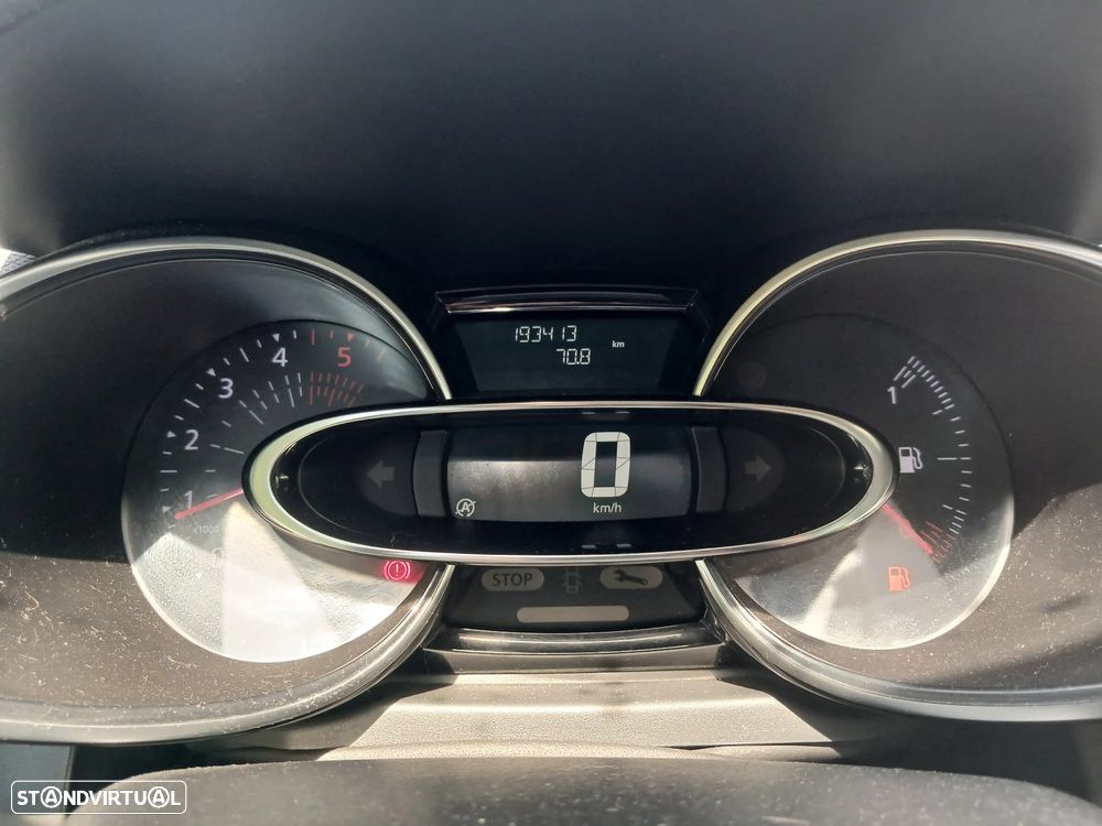 Renault Clio 1.5 dCi Dynamique S - 16