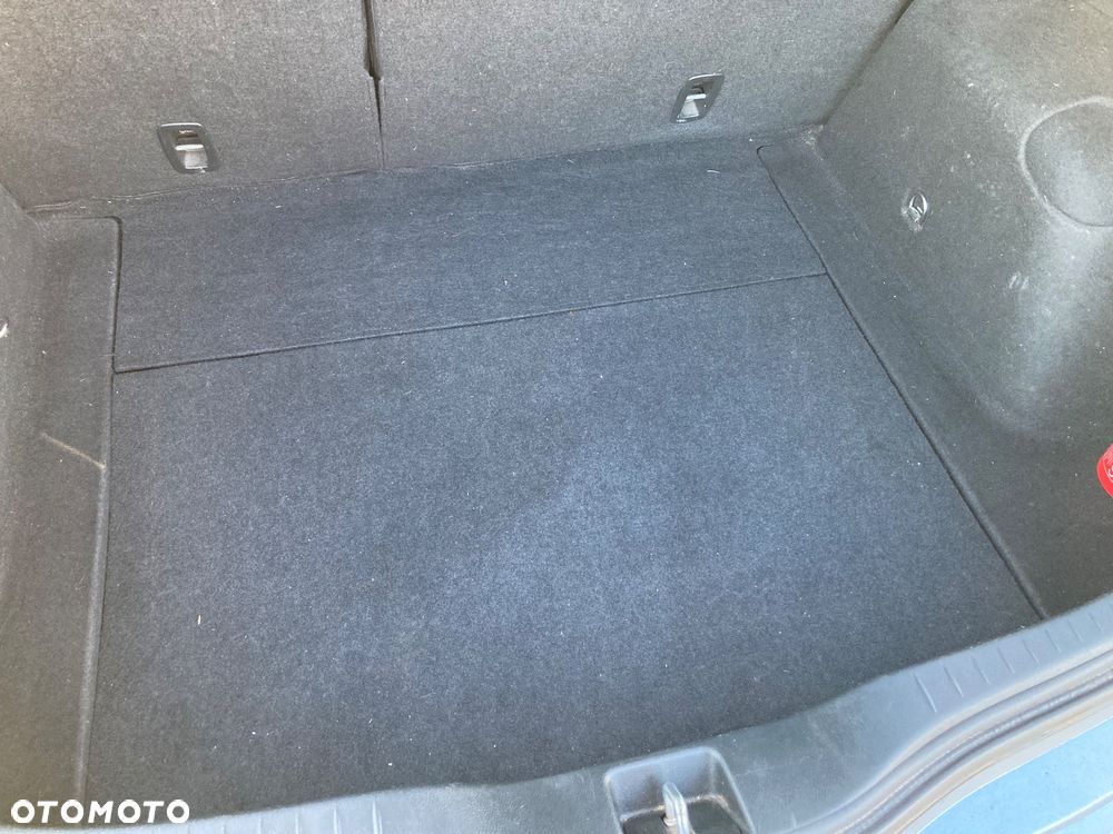 Honda Civic 1.4 Base - 11