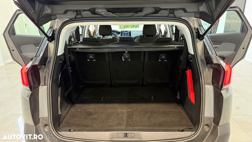 Peugeot 5008 - 30