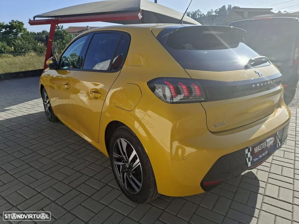 Peugeot 208 1.2 PureTech Allure Pack - 17