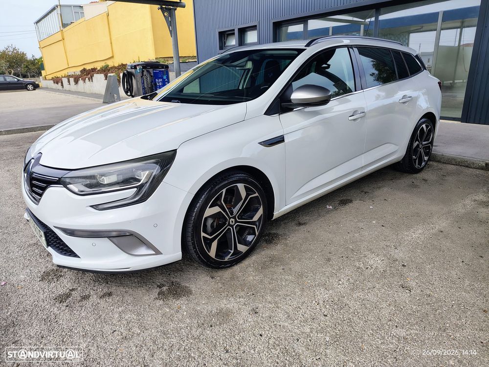 Renault Mégane Sport Tourer - 2