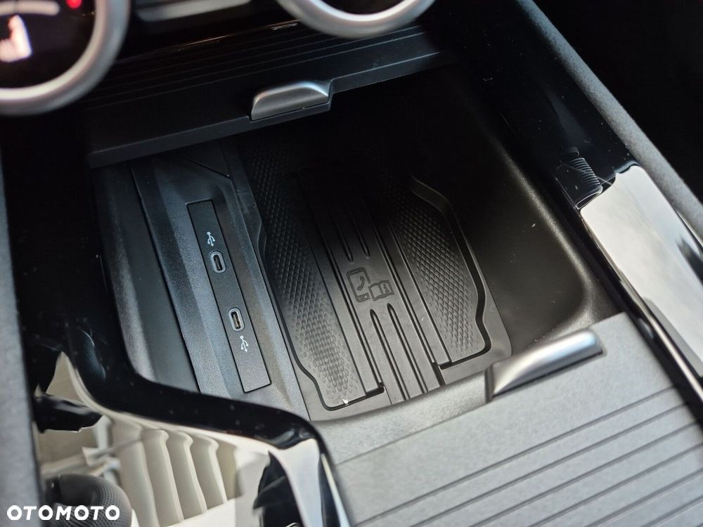Skoda Superb 2.0 TSI Sportline DSG - 40