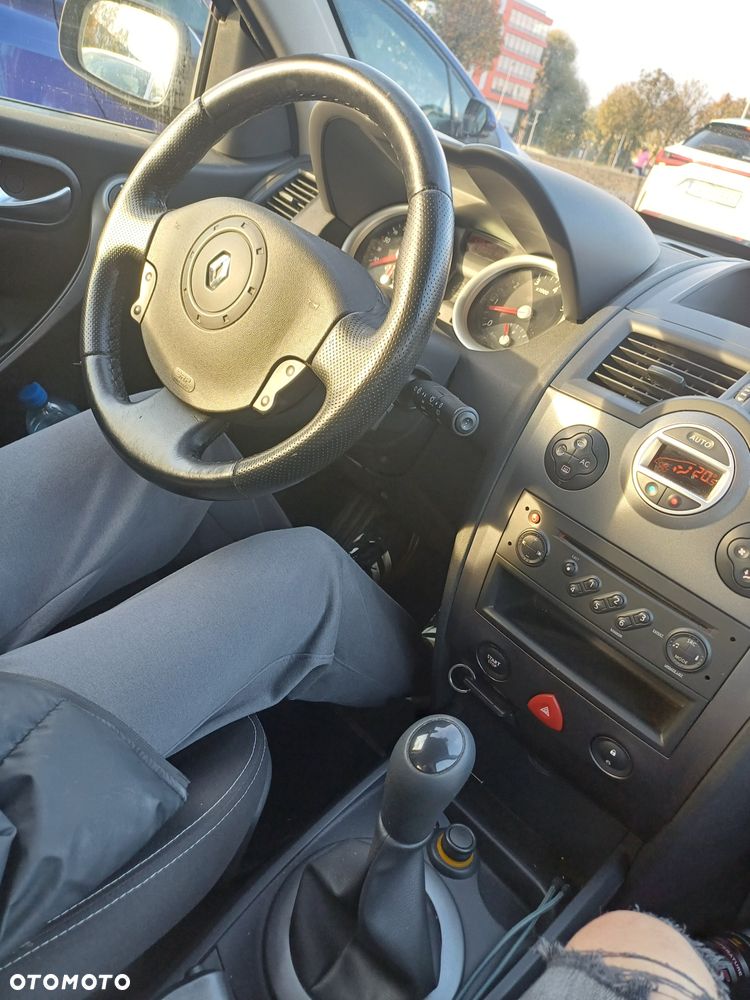 Renault Megane - 7