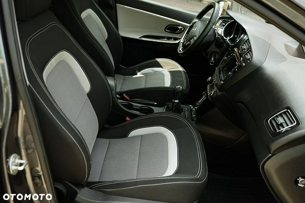 Kia Ceed - 17