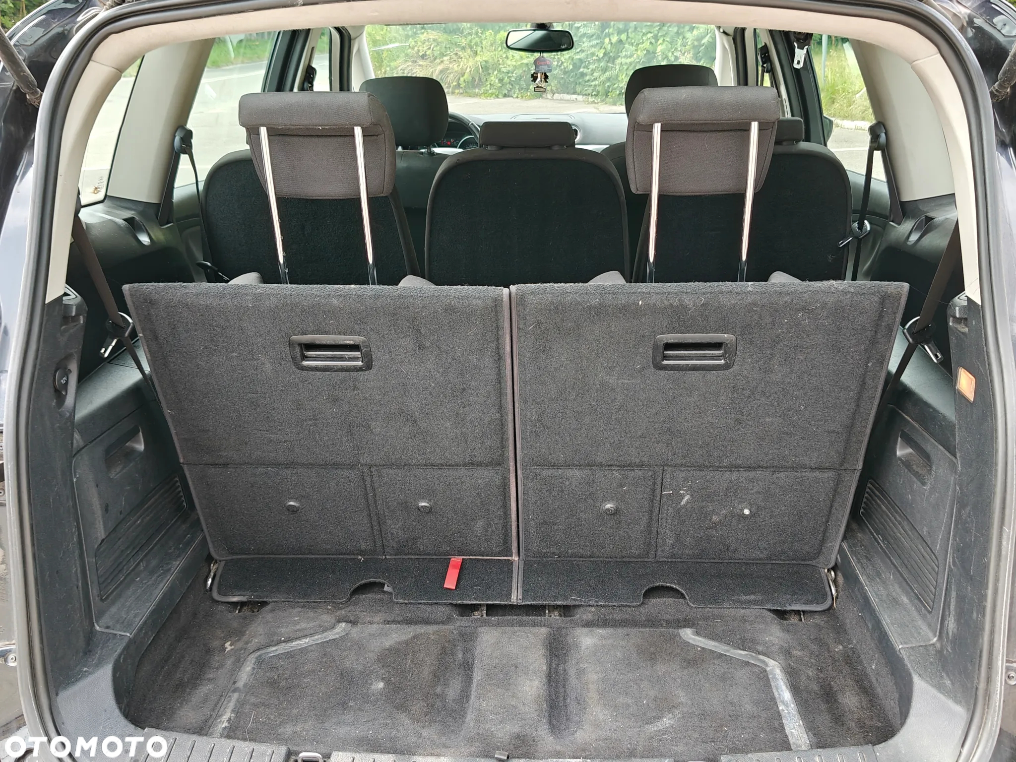 Ford S-Max 2.0 Ambiente - 18