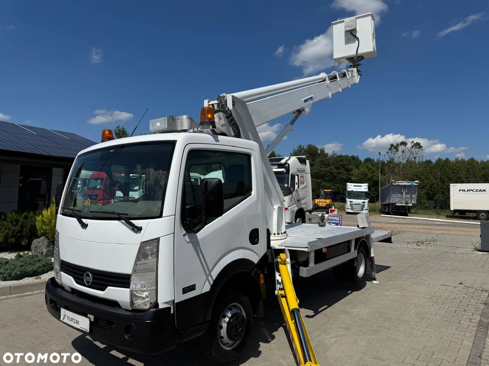 Nissan Cabstar 35,11 Zwyżka 20 ALU - 1