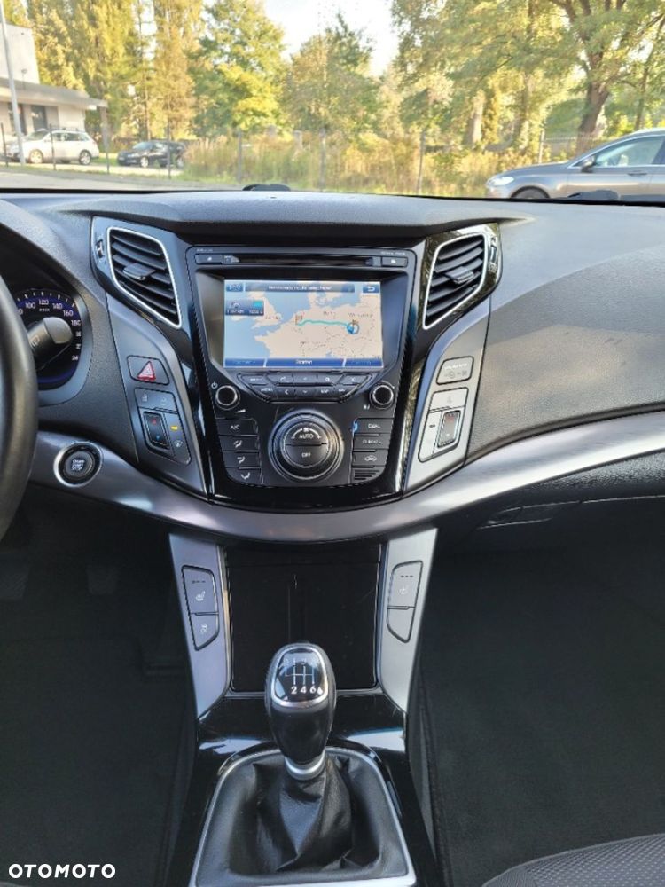 Hyundai i40 i40cw 2.0 Premium - 20