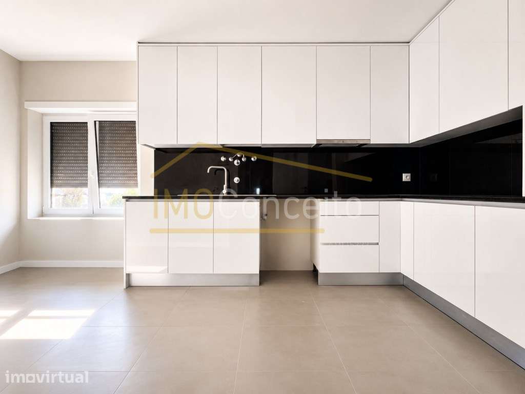 Apartamento T3 | Torres Novas - Garagem Fechada - 120m2 - Grande imagem: 3/26