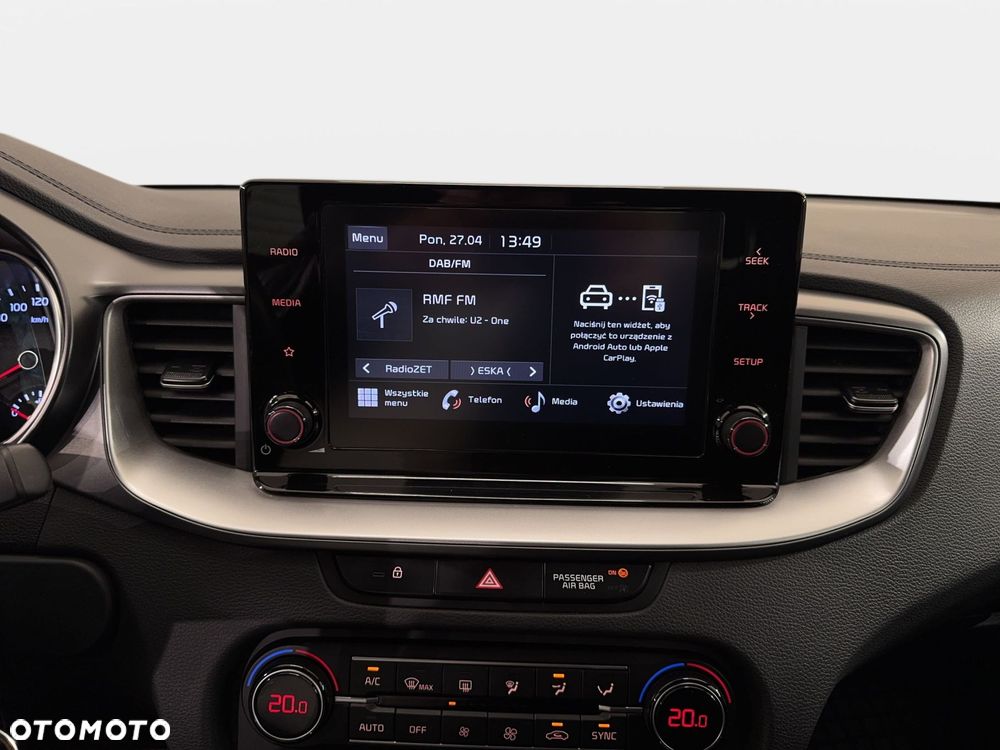 Kia Ceed - 21