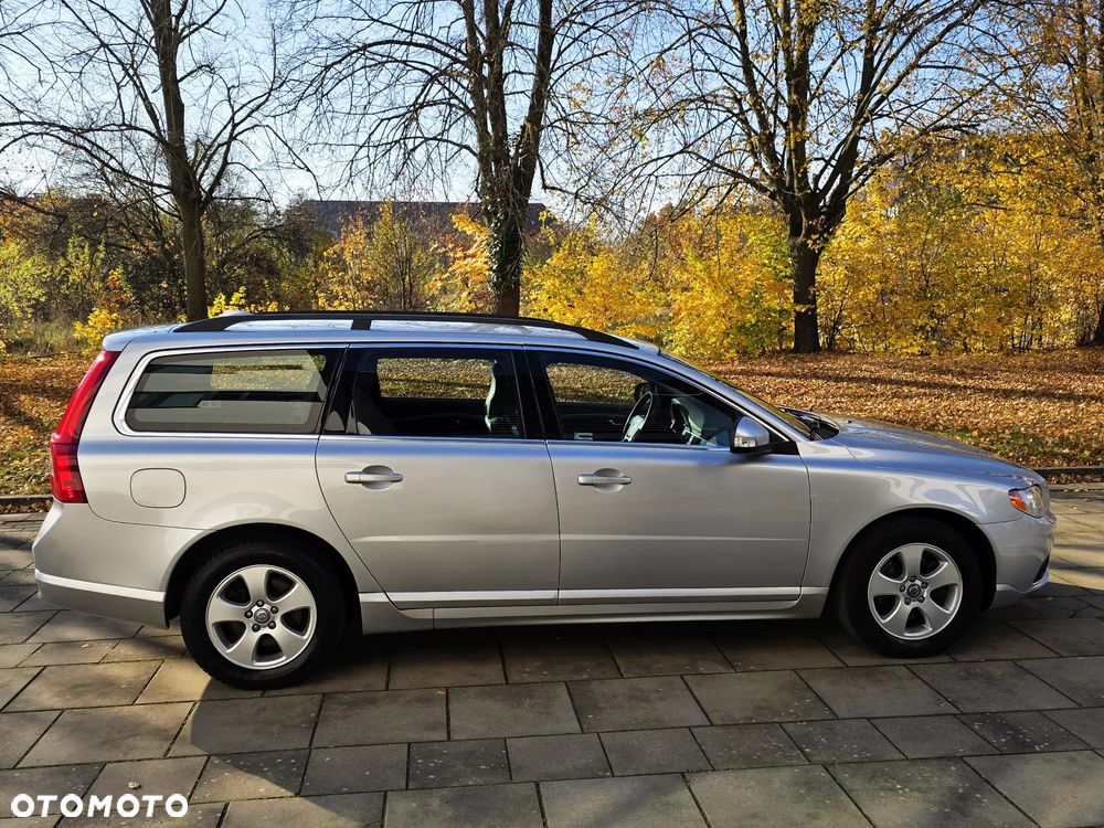 Volvo V70 - 8
