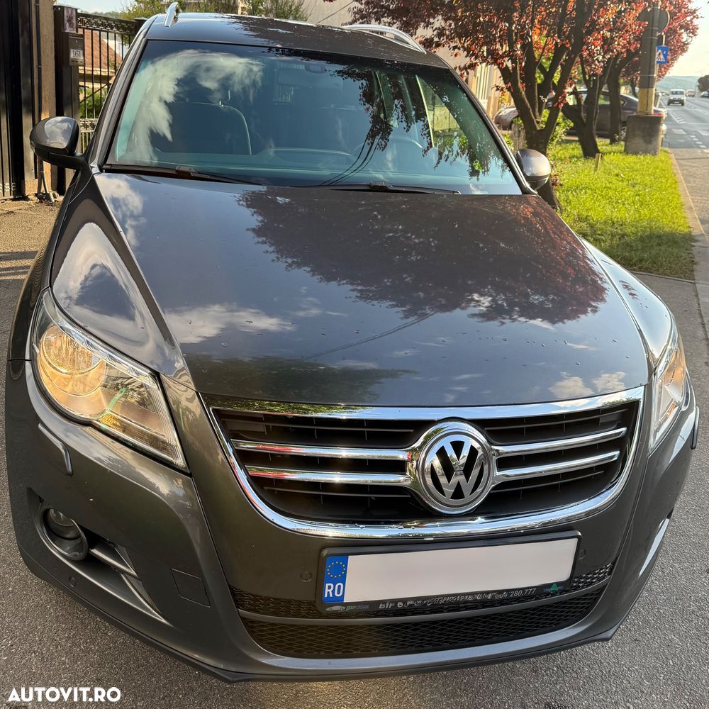 Volkswagen Tiguan 2.0 TDI 4Motion Track & Field - 2