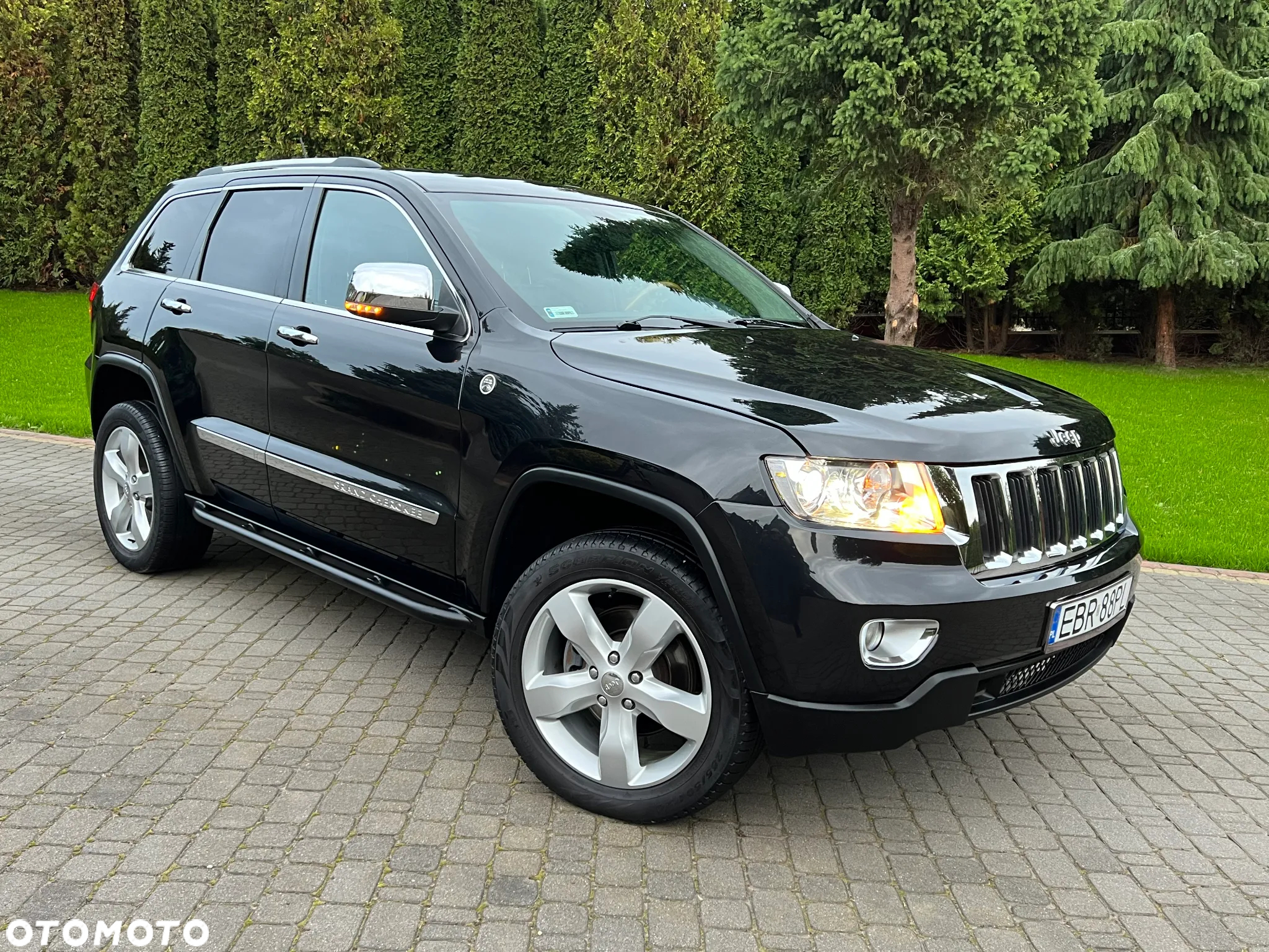 Jeep Grand Cherokee 5.7 V8 HEMI Overland
