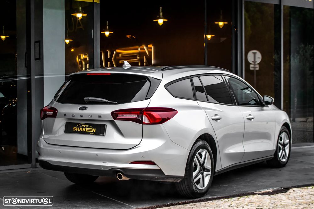 Ford Focus SW 1.0 EcoBoost Business - 4