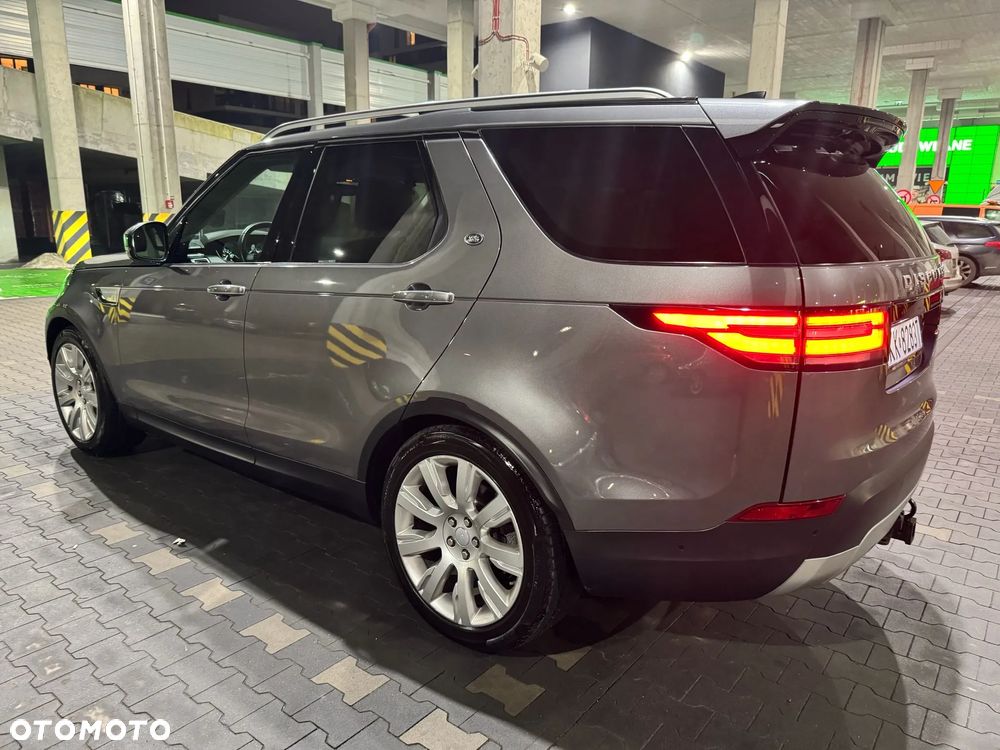 Land Rover Discovery 3.0 TD6 HSE Luxury - 32