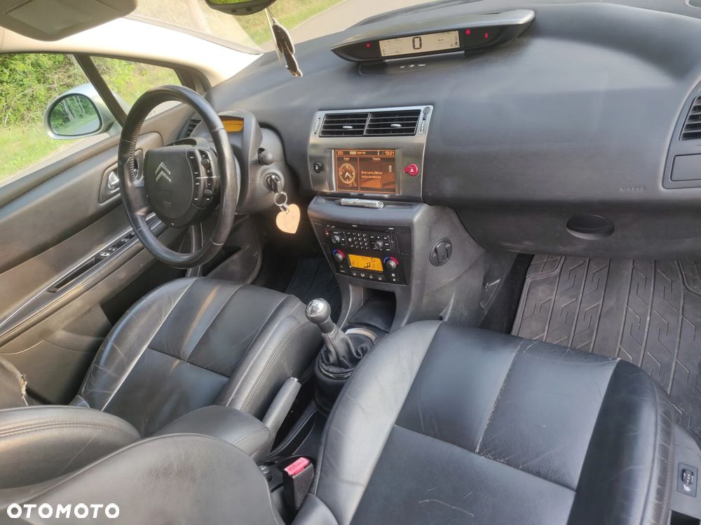Citroën C4 1.6 16V Impress - 9