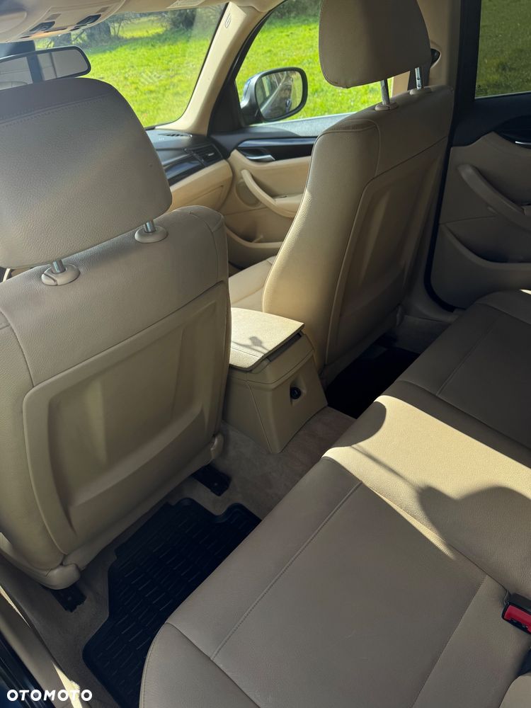 BMW X1 xDrive23d - 23