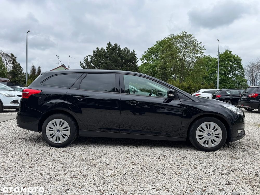 Ford Focus 1.0 EcoBoost Titanium - 9
